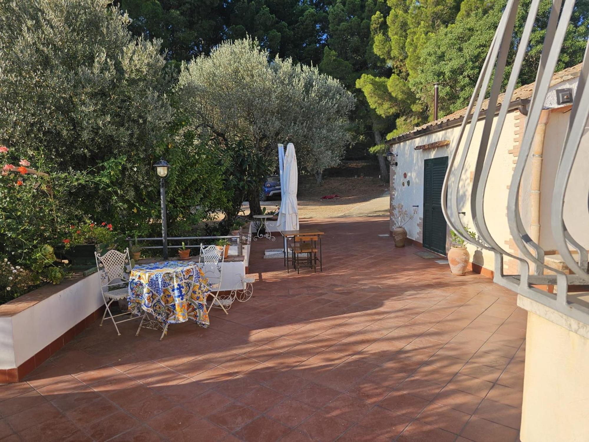 Hotel Borgo Vignale à Santuario di Gibilmanna Extérieur photo